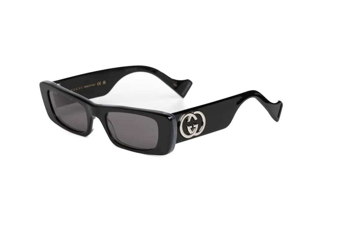 GG0516S-018 52-1